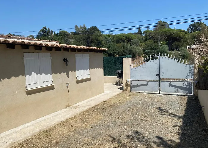 Grimaud-maison 4 Pers - Piscine غريمو